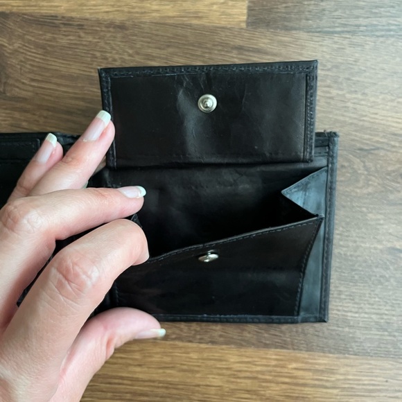 🖤 Men’s Black Wallet 🖤 - Picture 8 of 13
